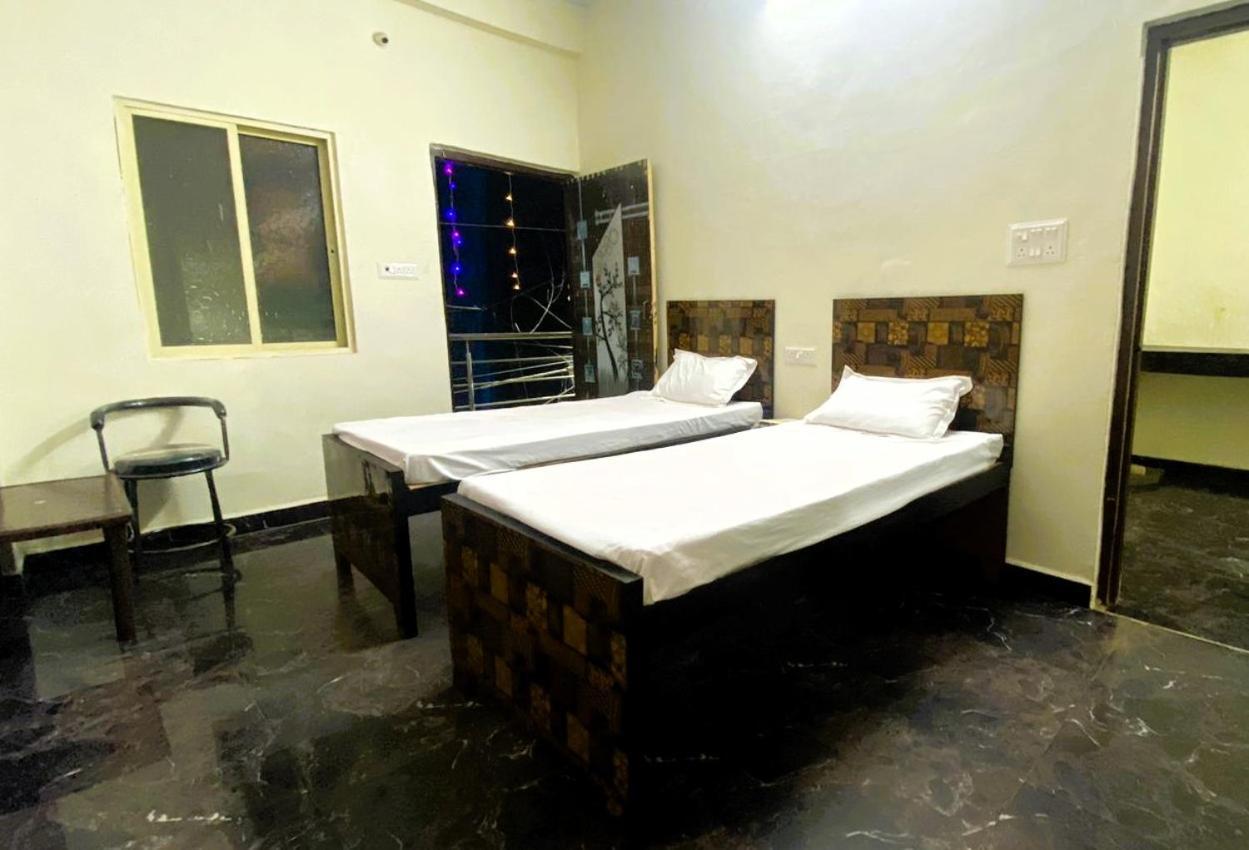 Bssn Guest House Gwalior Exterior foto